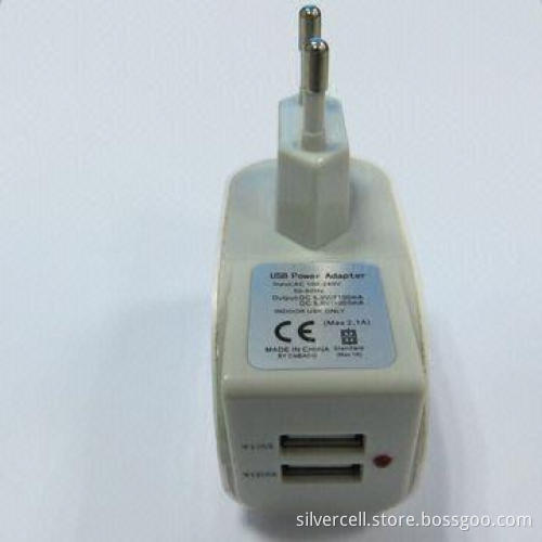 USB Universal Charger for Smartphones, Tablet PCs, MP3, MP4 Players, GPS, OEM/ODM Orders Welcomed
